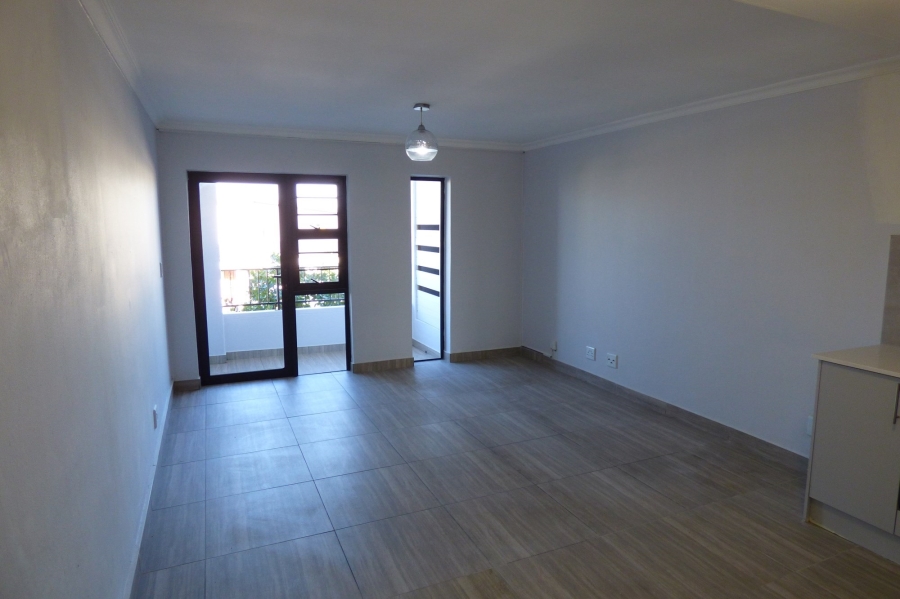 2 Bedroom Property for Sale in Parklands North Western Cape